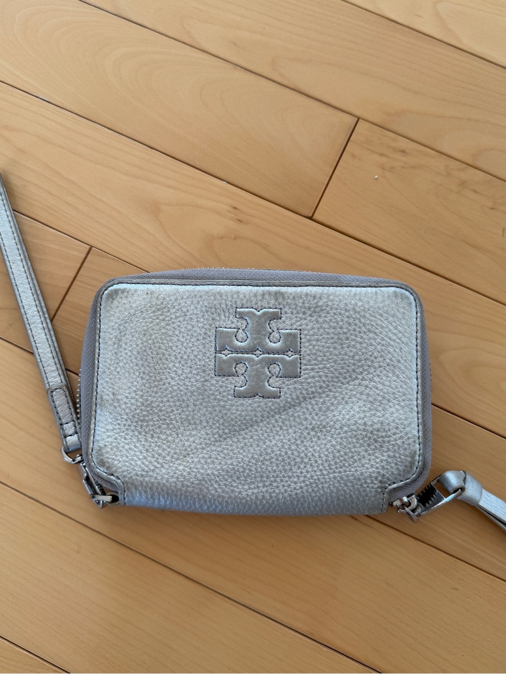 Tory Burch metallic silver wristlet wallet
